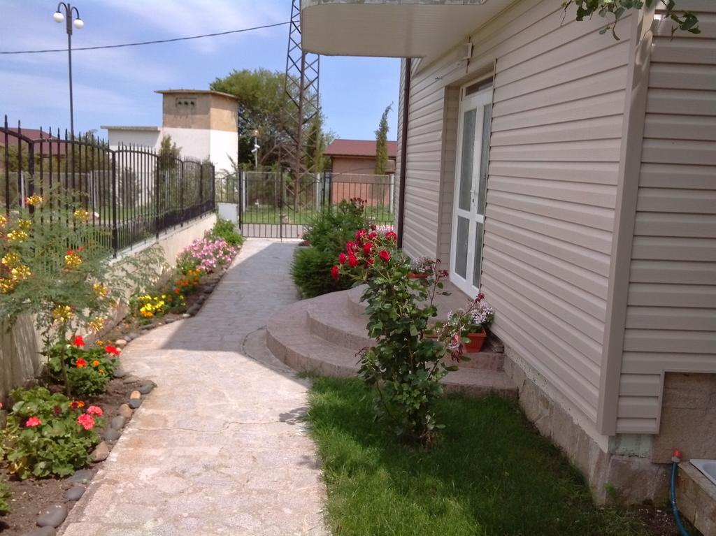 Morska Zvezda Guest House Černomorec Exteriér fotografie